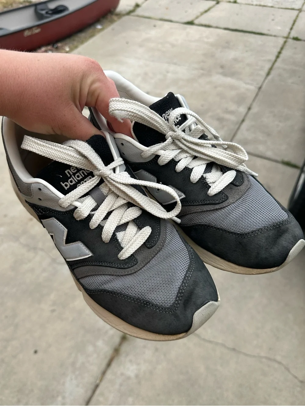 New Balance 997R Men's Gray & Black Sneaker